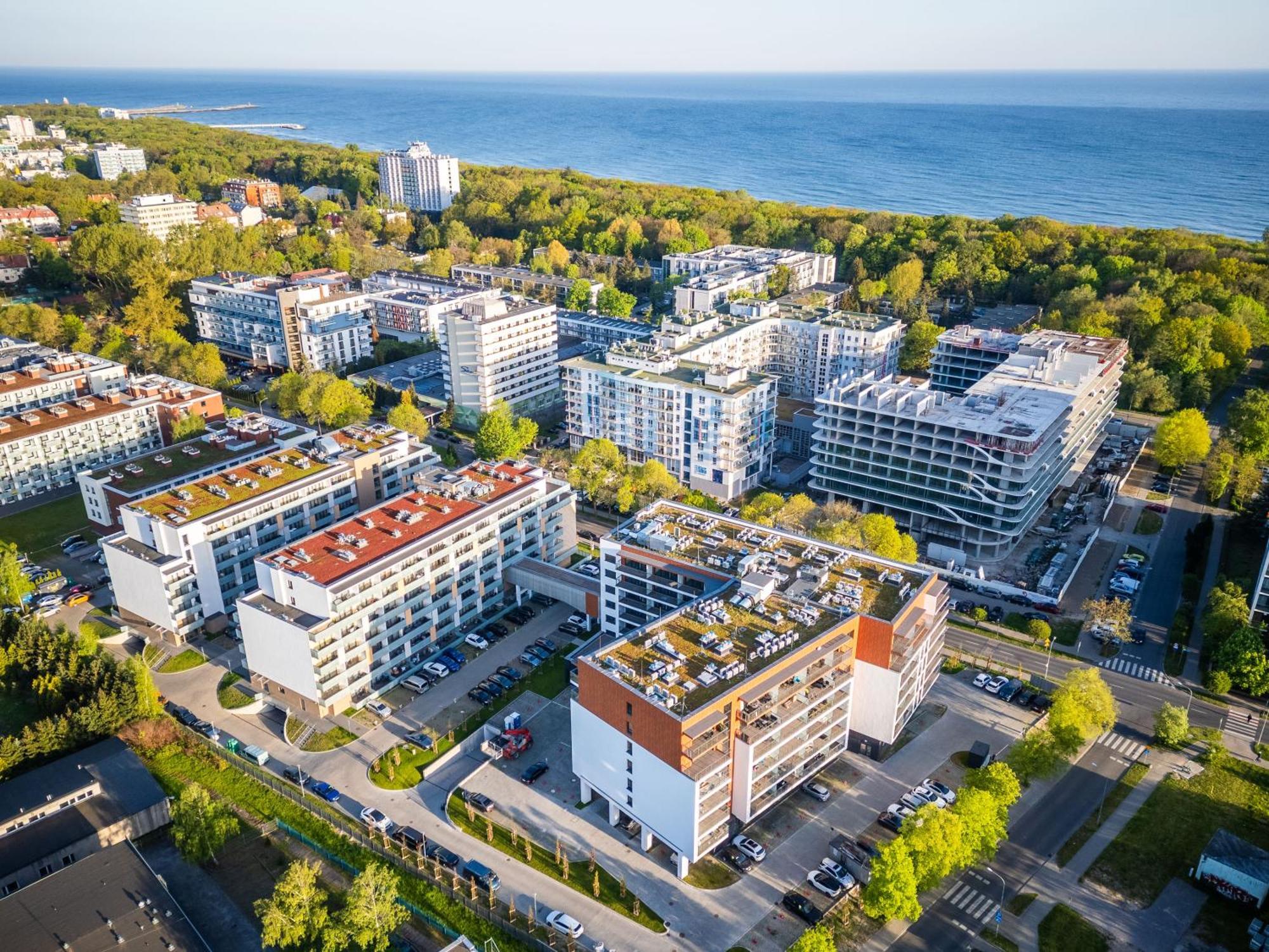 Apartment Butterfly Luxury Kasprowicza Klimatyzacja, Prywatny Parking, Basen & Fitness W Cenie Kolberg