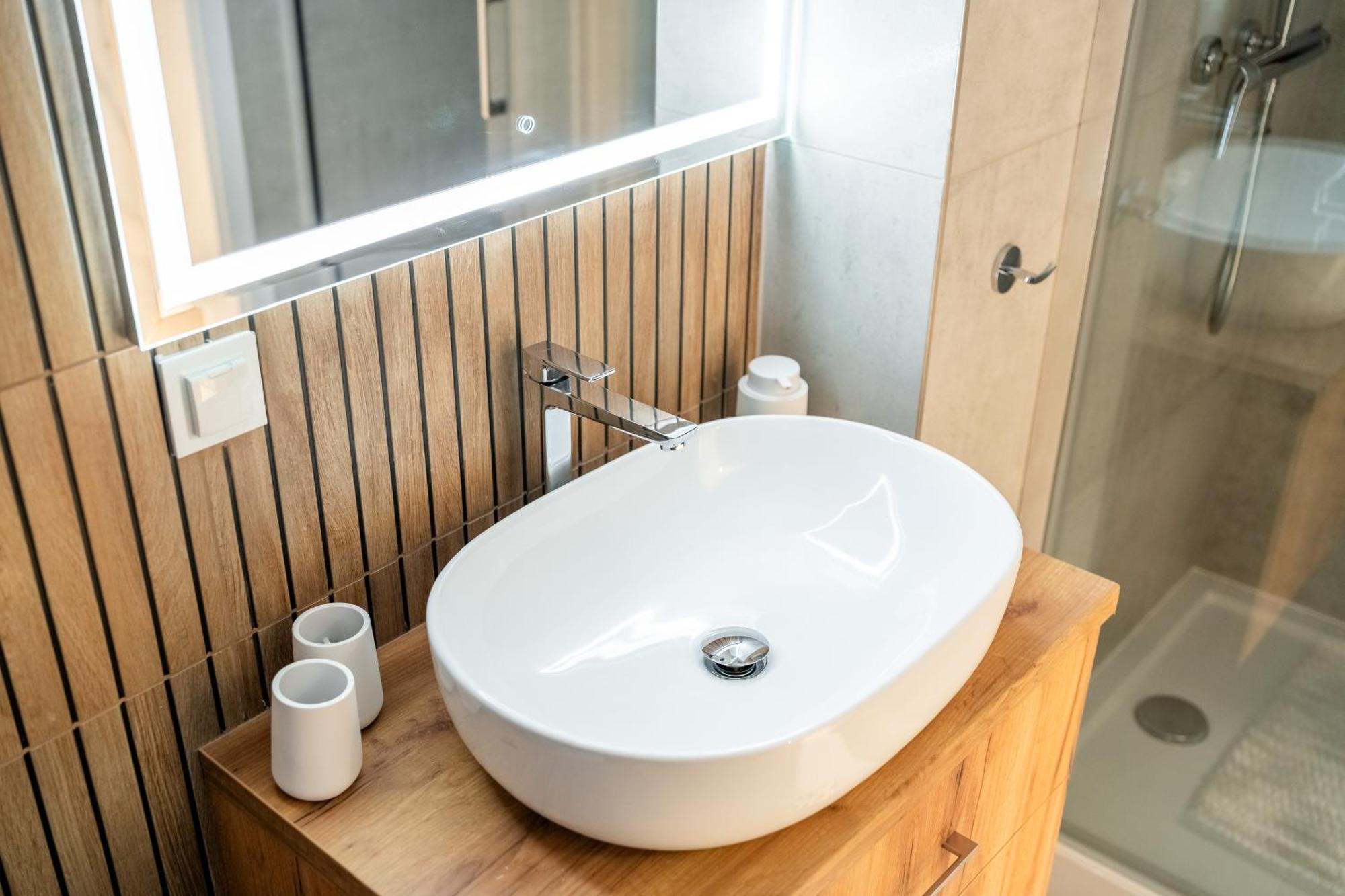 Butterfly Luxury Kasprowicza Klimatyzacja, Prywatny Parking, Basen & Fitness W Cenie Apartament Kołobrzeg