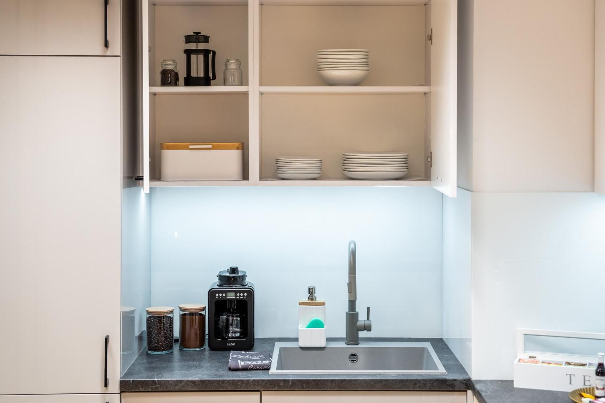 Apartament Butterfly Luxury Kasprowicza Klimatyzacja, Prywatny Parking, Basen & Fitness W Cenie Kołobrzeg