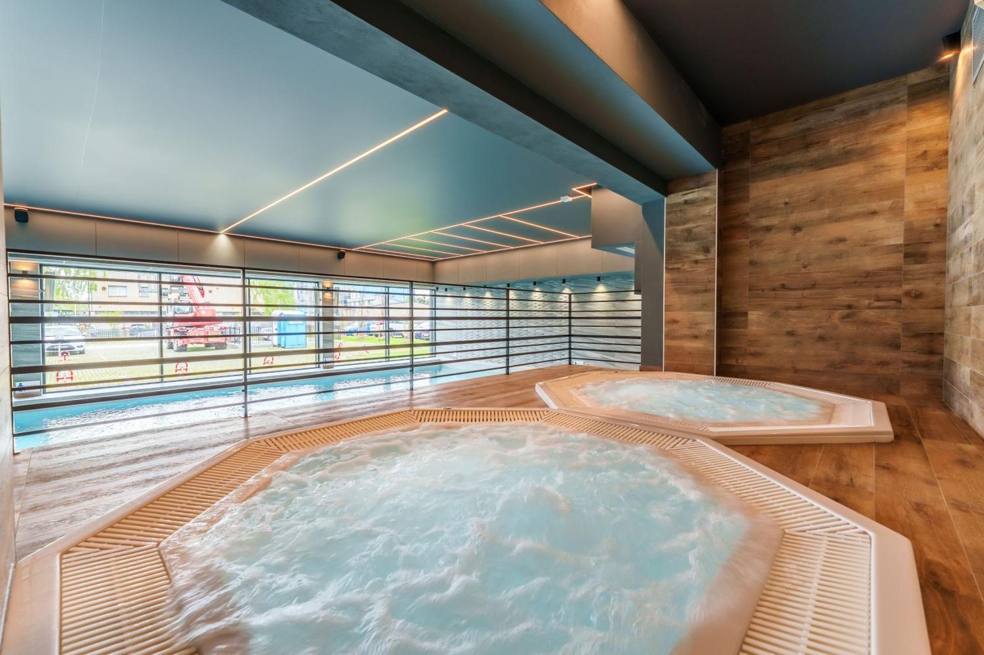Butterfly Luxury Kasprowicza Klimatyzacja, Prywatny Parking, Basen & Fitness W Cenie Kolberg